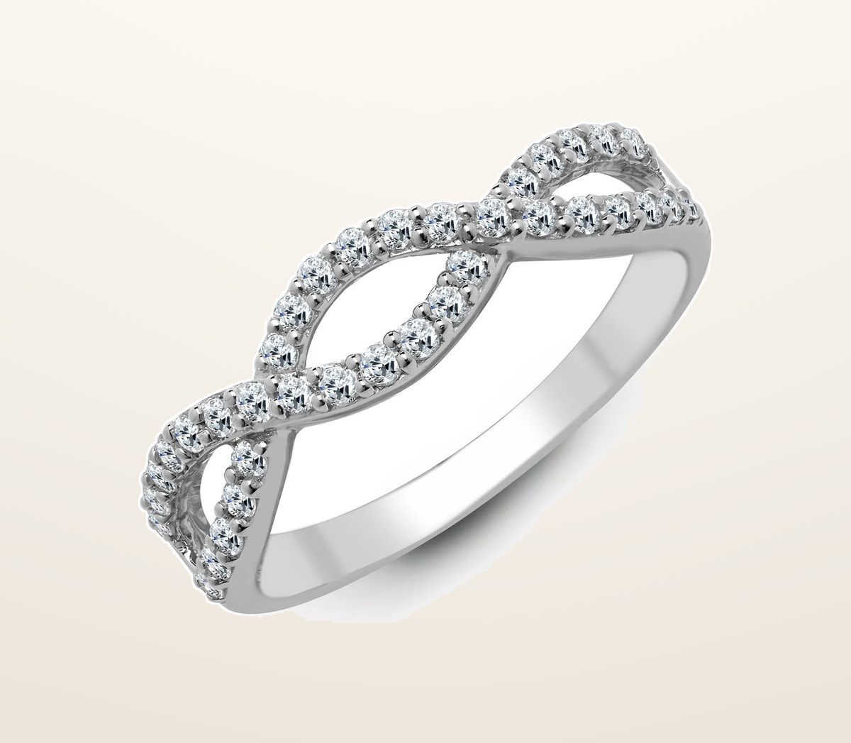 IT_ROLE:presentation_crop | 18ct White 0.39ct Natural Diamond Ring