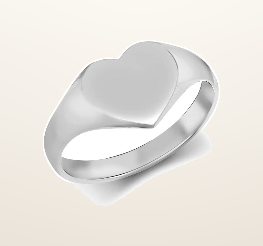 IT_ROLE:presentation_crop | 925 Silver Heart Shape Signet Ring
