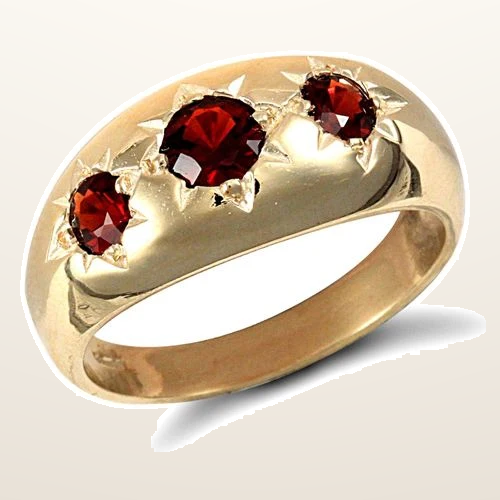 IT_ROLE:studio_clean | 9ct Yellow Gold Gents Garnet Ring