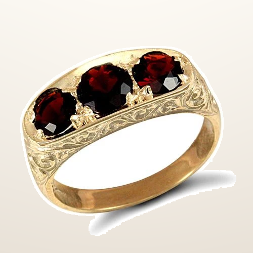 IT_ROLE:studio_clean | 9ct Yellow Gold Gents Garnet Ring