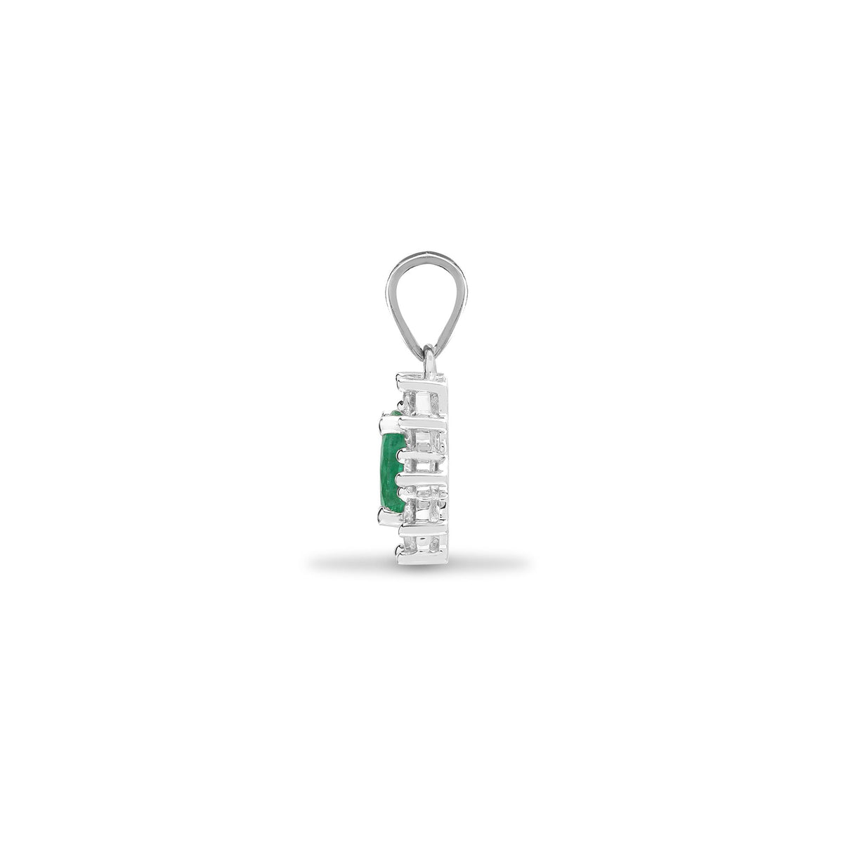 18ct White Gold Natural Diamond And Emerald Pendant (18P092) – detail view