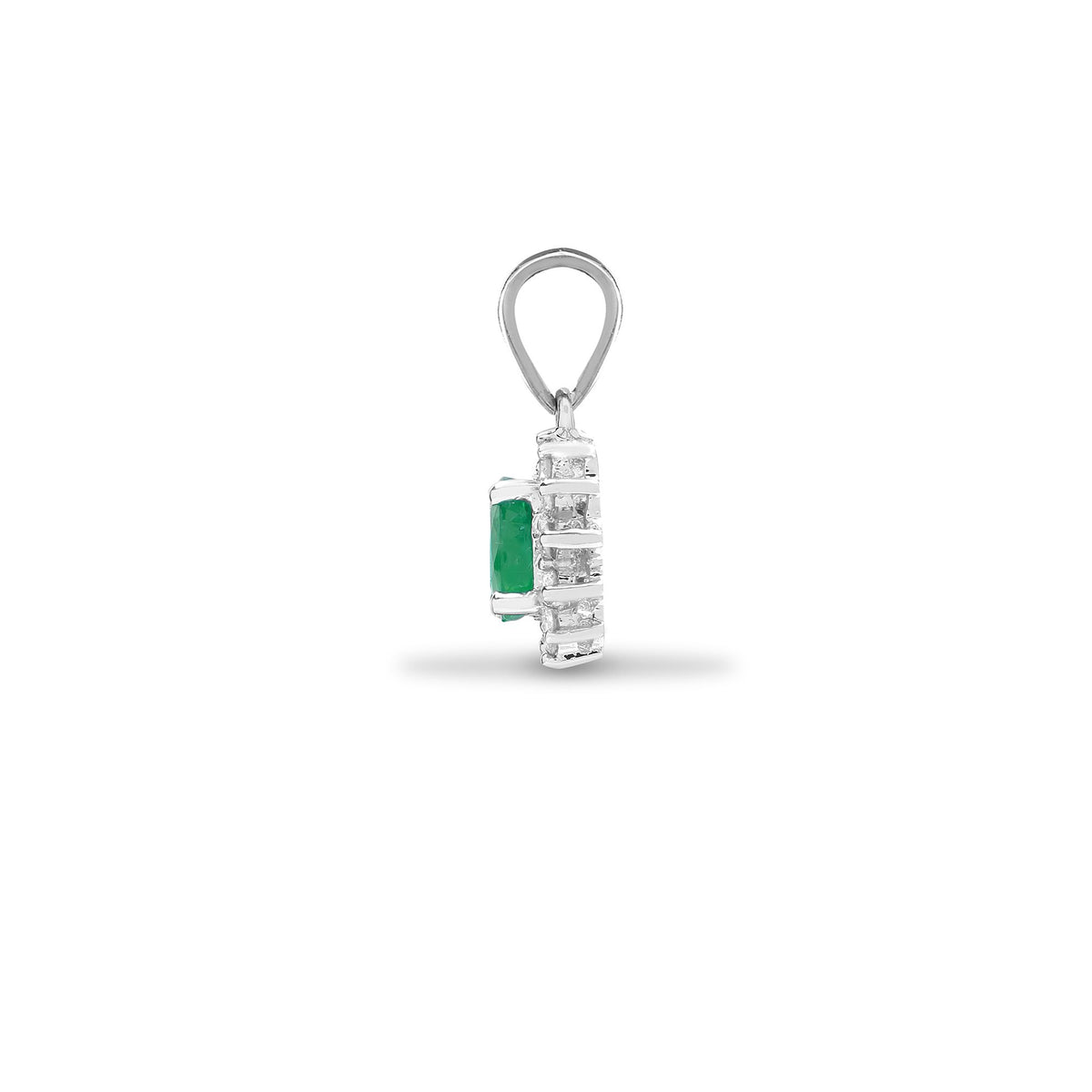 18ct White Gold Natural Diamond And Emerald Pendant (18P126) – detail view