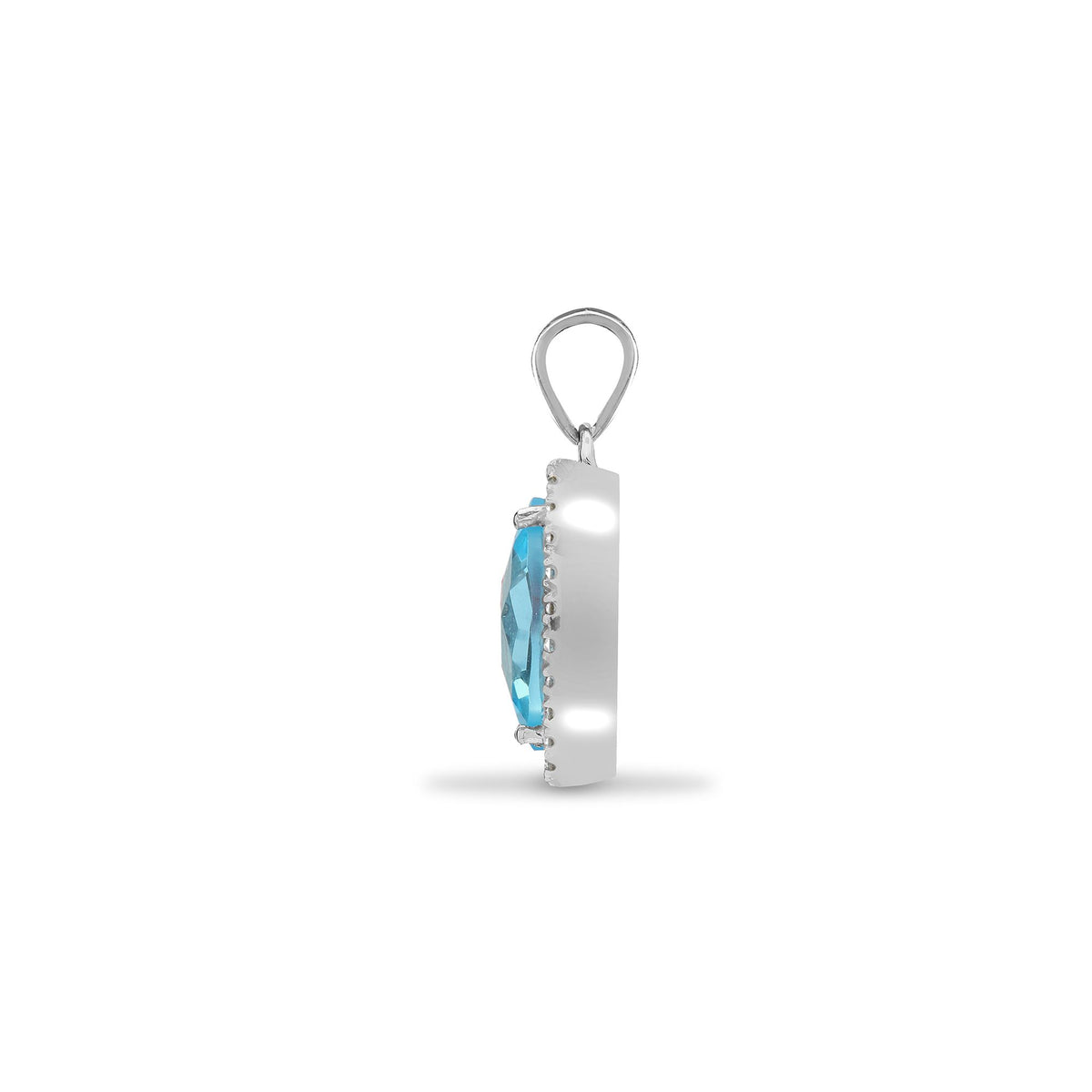 18ct White Gold Natural Diamond And Blue Topaz Pendant (18P216) – detail view