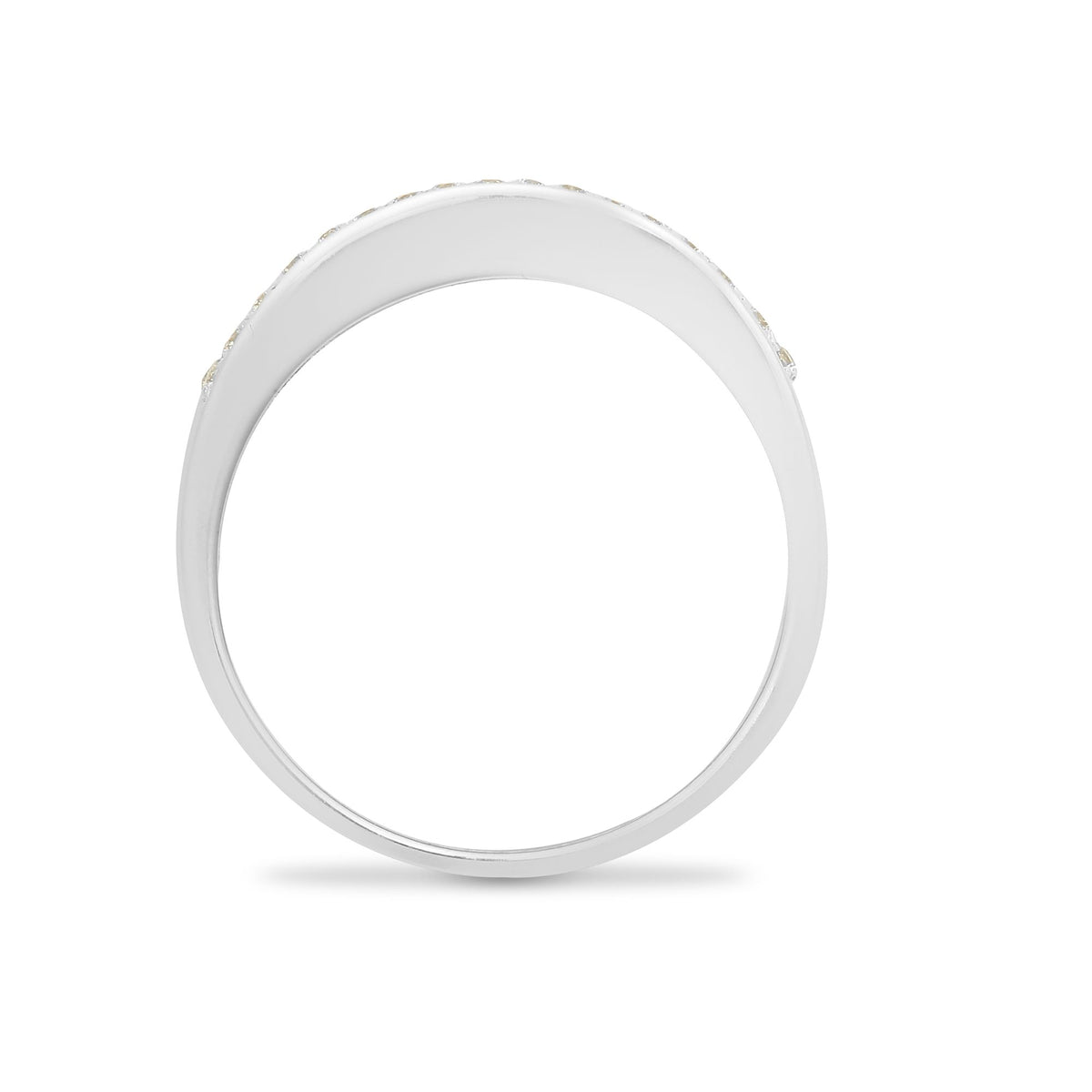 18ct White Gold Natural Diamond Ring (18R201) – detail view