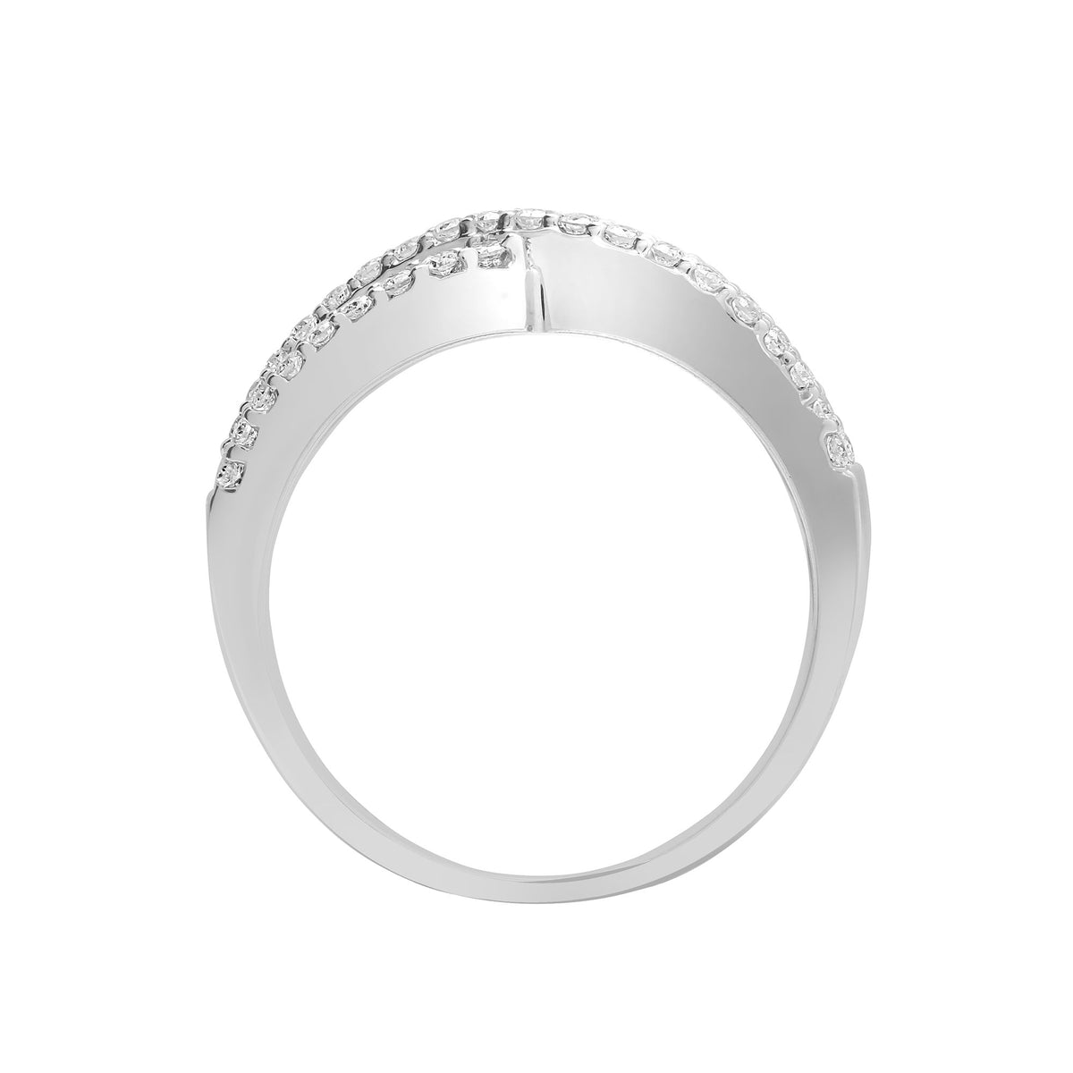 18ct White Gold Natural Diamond Ring (18R386) – detail view