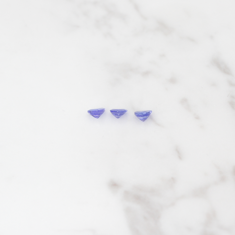 Tanzanite 3 Stones - 1CT - Trillion Cut