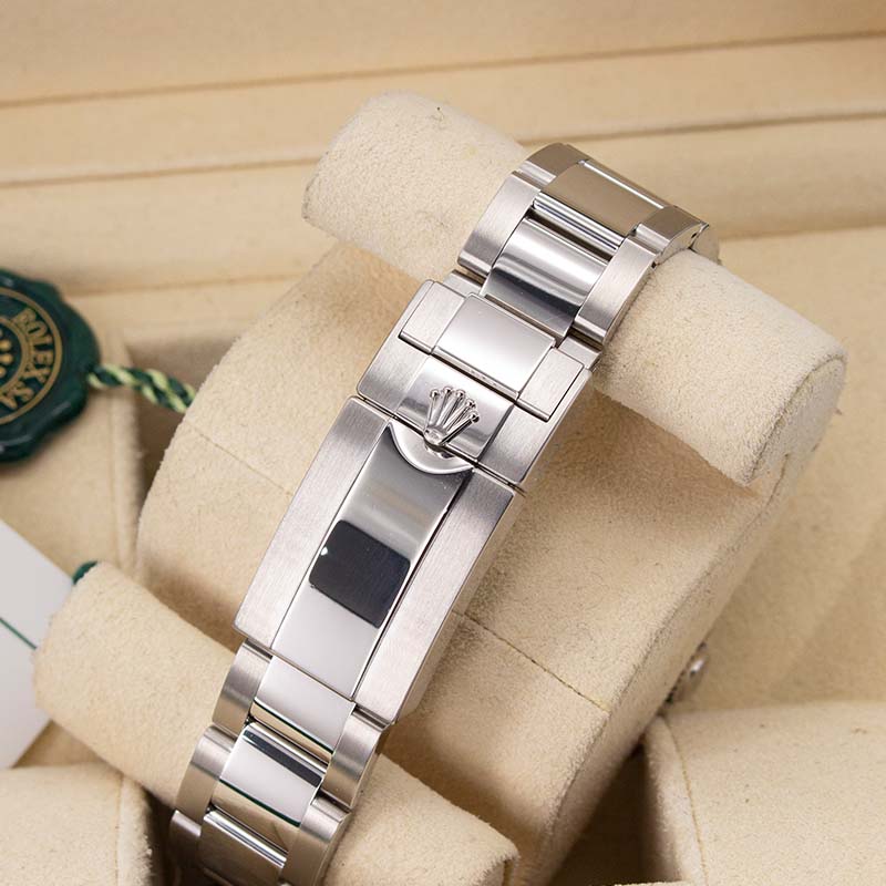 Rolex Daytona 116500LN 40mm White Dial Oyster Bracelet 2022