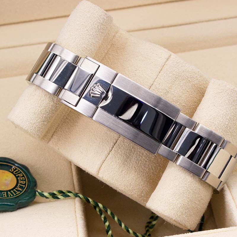 Rolex Gmt-master II 2019 Batman Oyster Bracelet Black Dial Stainless Steel 2019 Pristine Condition Fixed 40 Mm Mechanical Watch - product image fro...