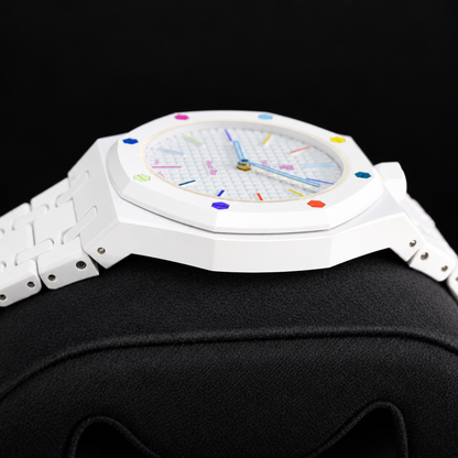 Royal Pop HUIT BLANC opposite side profile showing white case, linked bracelet and crown on the right