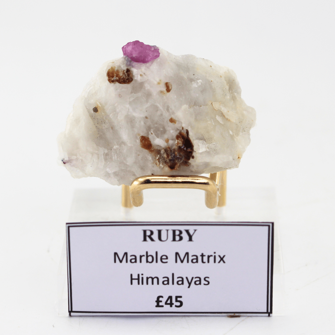 Ruby Marble Matrix Himalayas 40g
