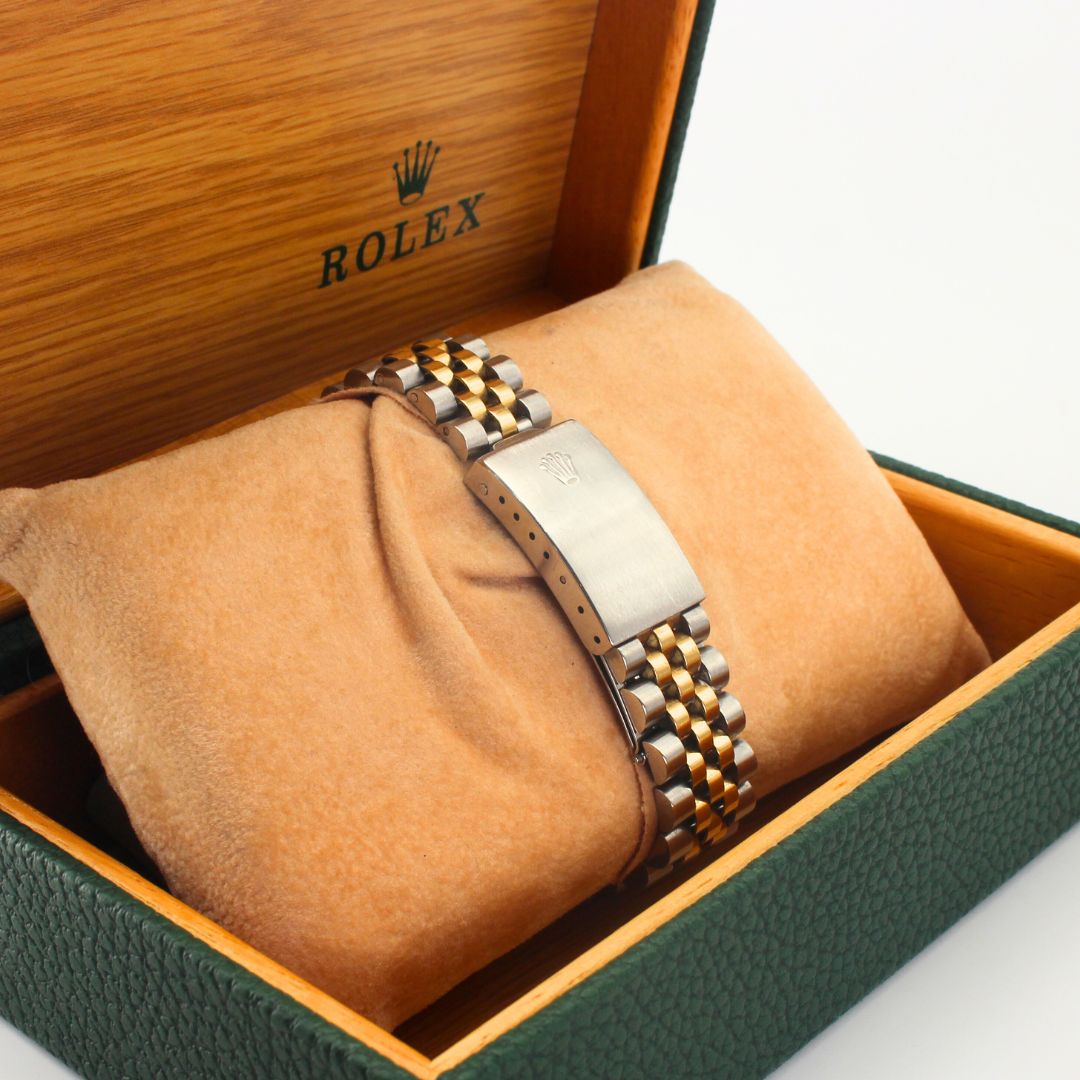 Rolex Datejust 36 16233 Black Diamond Dial