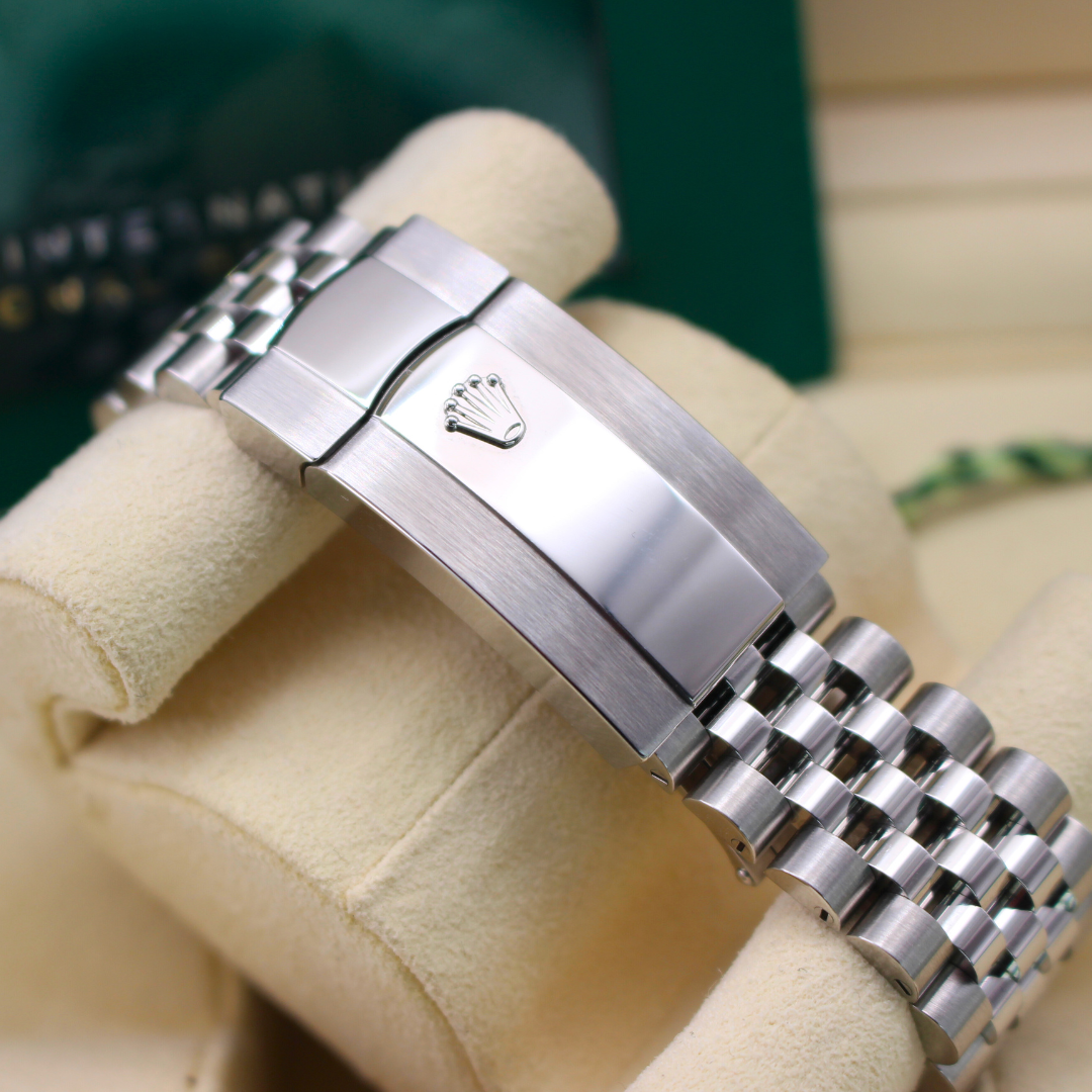 Rolex Sky-Dweller 336934 Blue Dial Jubilee Bracelet 2025