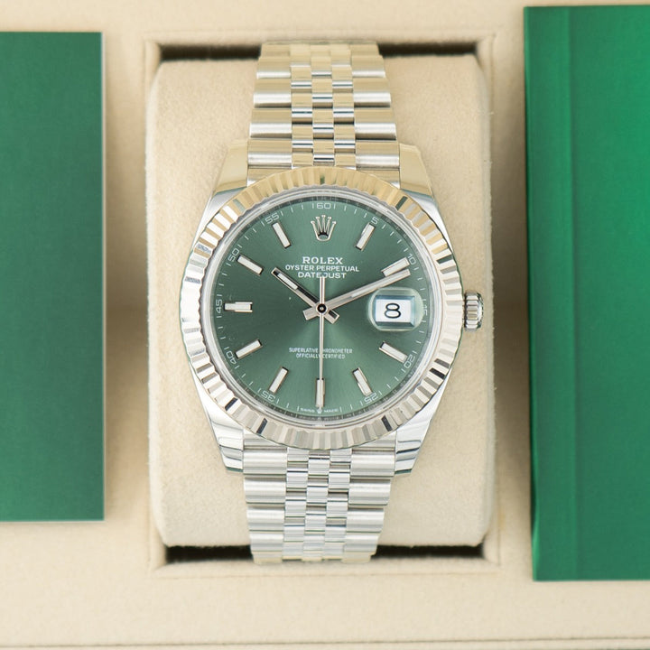 Rolex Datejust 41 126334 Jubilee Bracelet Green Dial Stainless Steel 2024 Unworn Condition Fluted Bezel 41 Mm Mechanical Watch - product image from Imper...