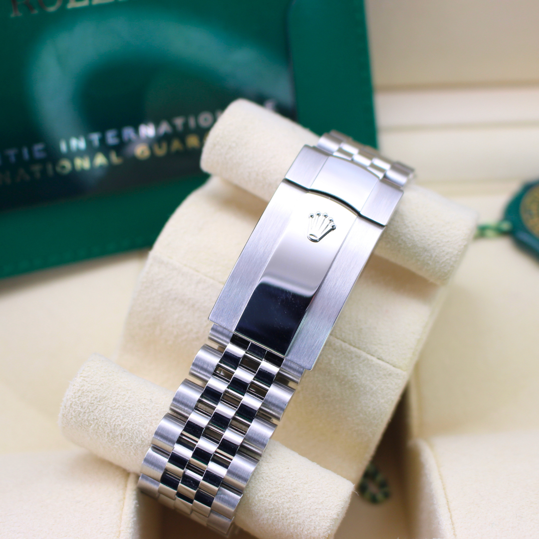 Rolex Sky-Dweller 326934 Blue Dial Jubilee Bracelet 2023 New Card