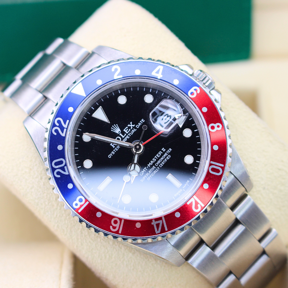 Rolex Gmt-master II 16710 Pepsi Oyster Bracelet Black Dial Stainless Steel 2008 Immaculate Condition Gmt/dual Time 40 Mm - product image from Imper...