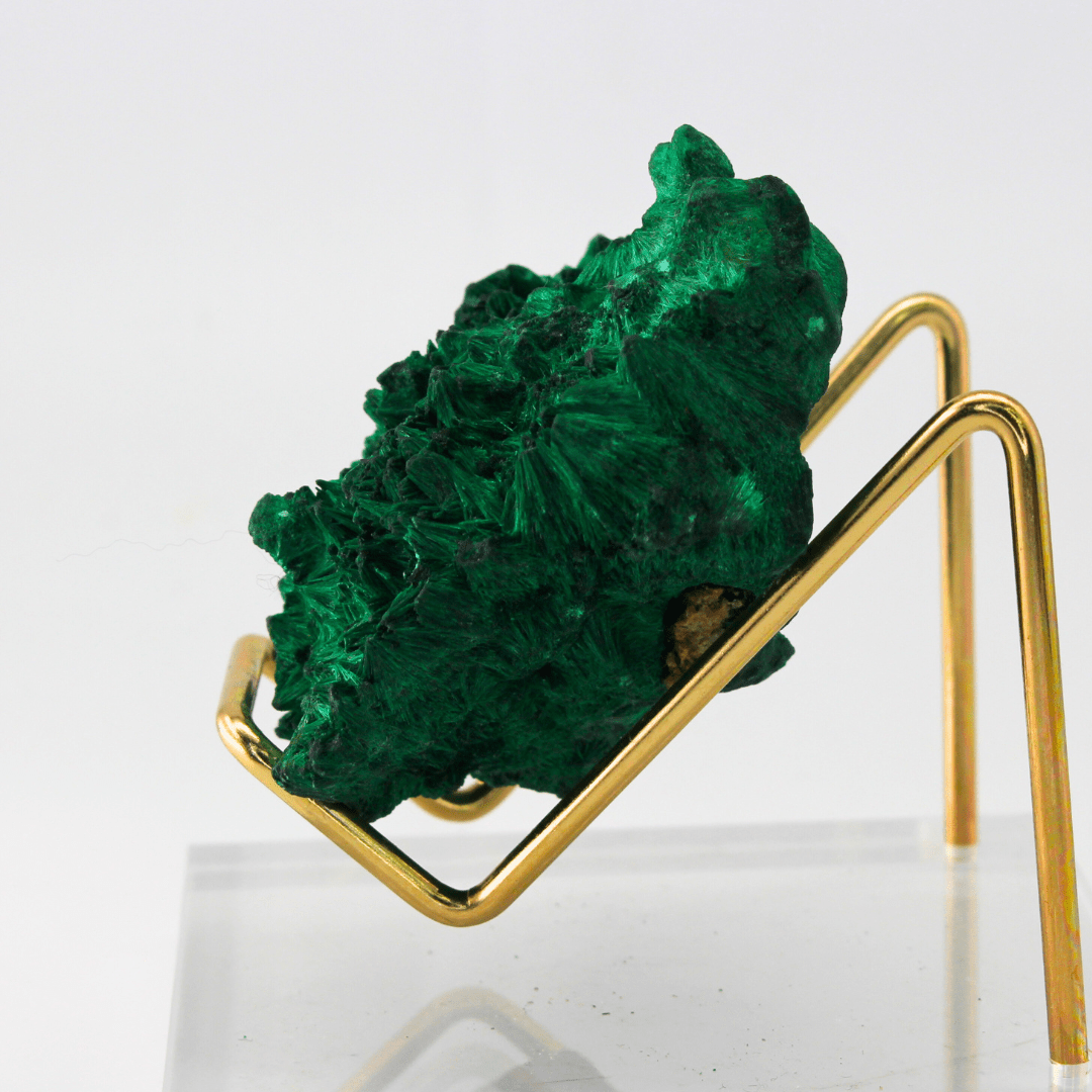 Malachite Goede With Calcite Zambia Africa 170 Natural Mineral Specimen Fine Collectable Cabinet Display Piece Geological Interest