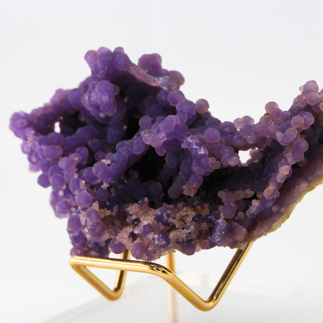 Grape Chalcedony Naturally Terminated Indonesia 218 Natural Mineral Specimen Fine Collectable Cabinet Display Piece Geological Interest