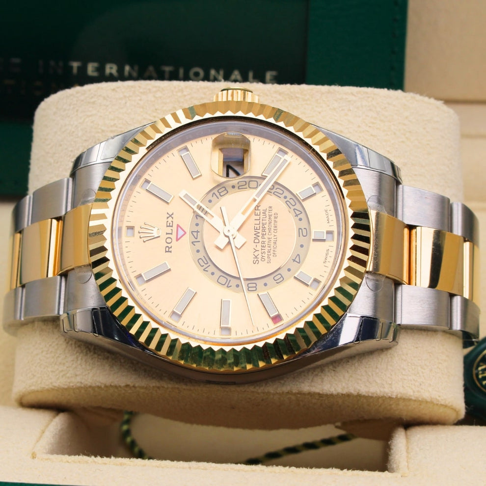 Rolex Sky-dweller Champagne 326933 Oyster Bracelet Champagne Dial Yellow Gold 2022 Unworn Condition 24-hour 42 Mm Mechanical - product image from I...