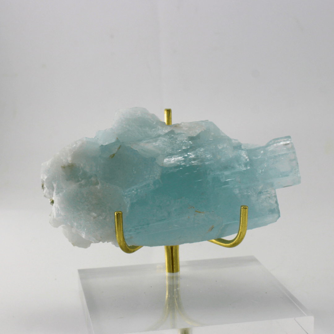 Aquamarine Naturally Terminated Himalayas 303g