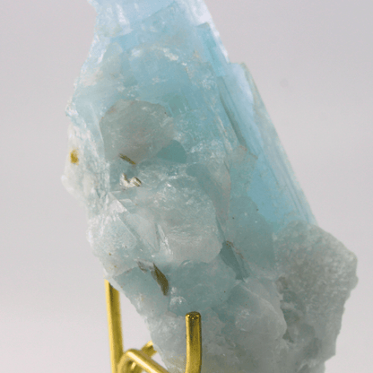 Aquamarin natürlich terminiert Himalaya 303 natürliches Mineralienexponat Feines Sammlerstück für die Vitrine Geologisches Interesse