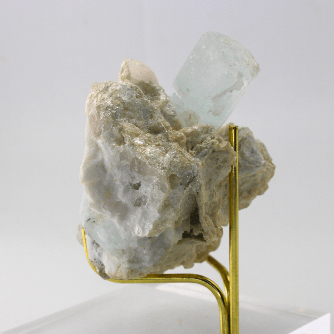 Aquamarine Naturally Terminated Himalayas 340g