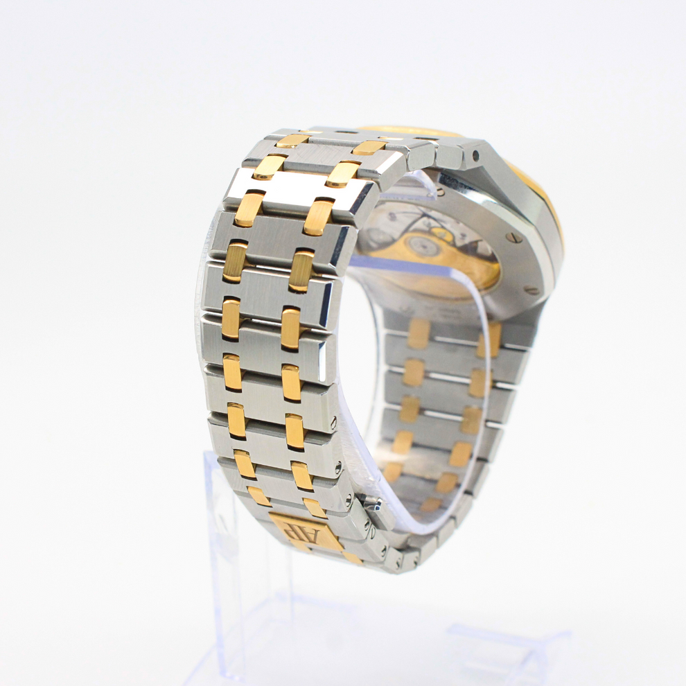 nan audemars piguet royal oak selfwinding 15400sr oo 1220or 01 2016 - product image from Imperial Time UK Ltd