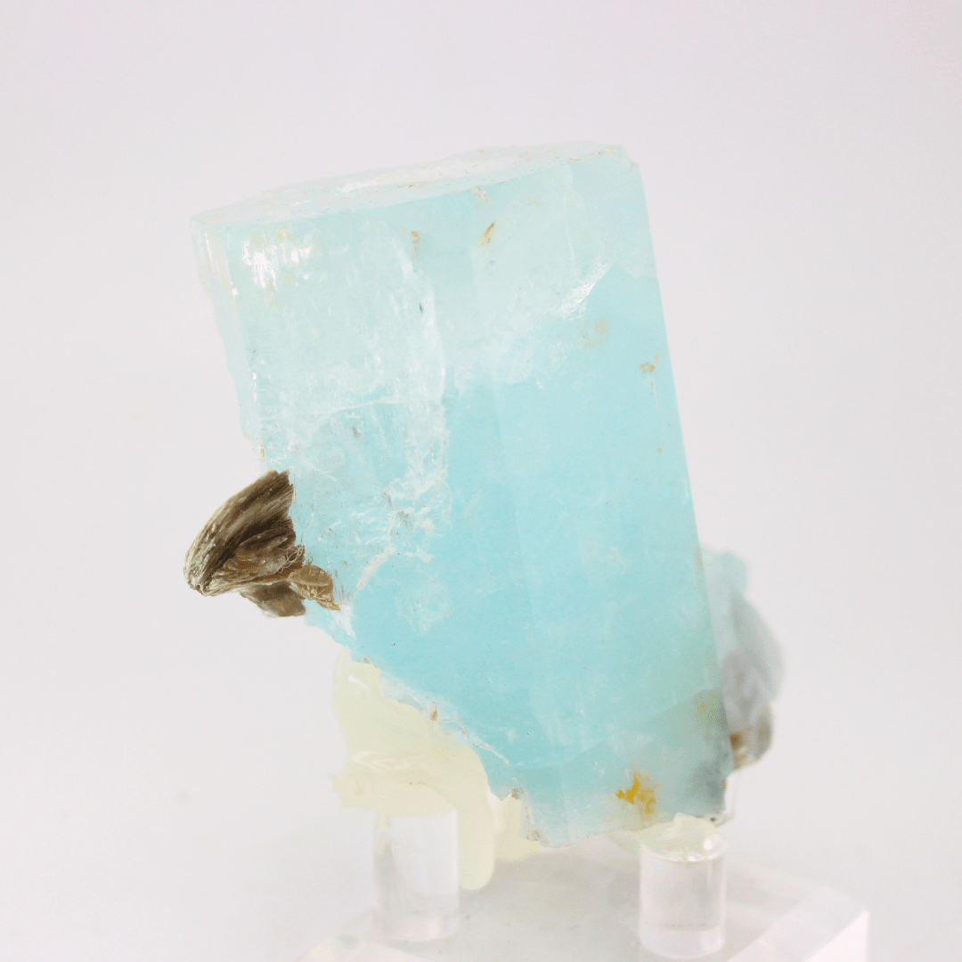 Aquamarine Naturally Terminated Himalayas 322g
