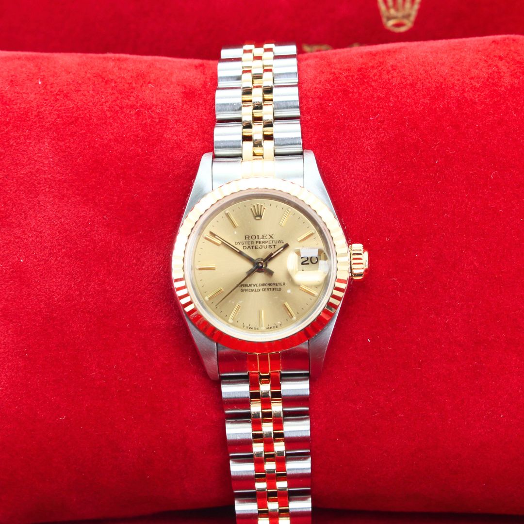 Rolex Lady Datejust 69173 Jubilee Bracelet Champagne Dial Stainless Steel 1988 Pristine Condition Fluted Bezel 26 Mm Mechanical Watch - product image fro...