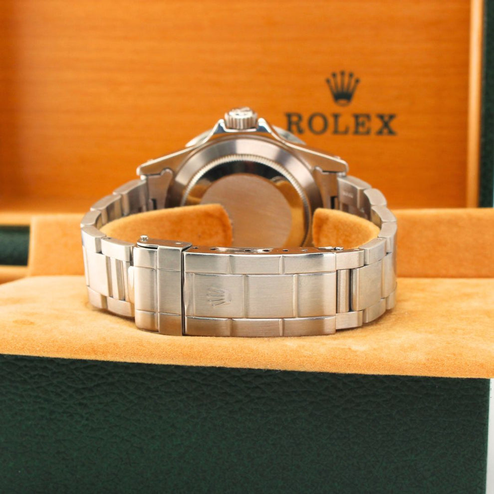 Rolex Submariner Date 16800 Oyster Bracelet Black Dial Stainless Steel 1979 Pristine Condition Bidirectional Rotating 40 Mm - product image from Im...