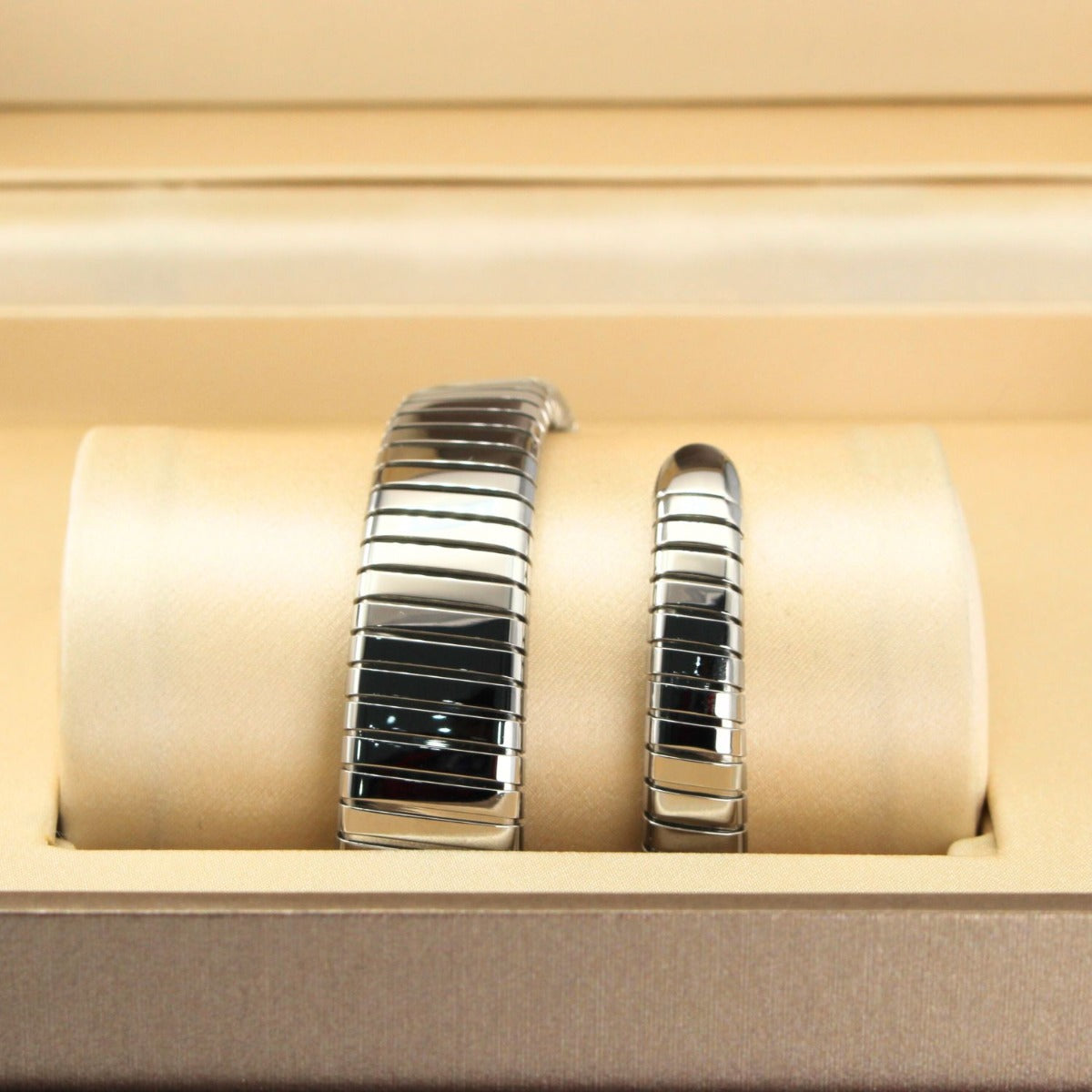 Bulgari Serpenti 102826 Black Dial 2023