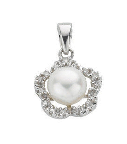 9ct White Gold 0.10ct Diamond & Freshwater Pearl Pendant