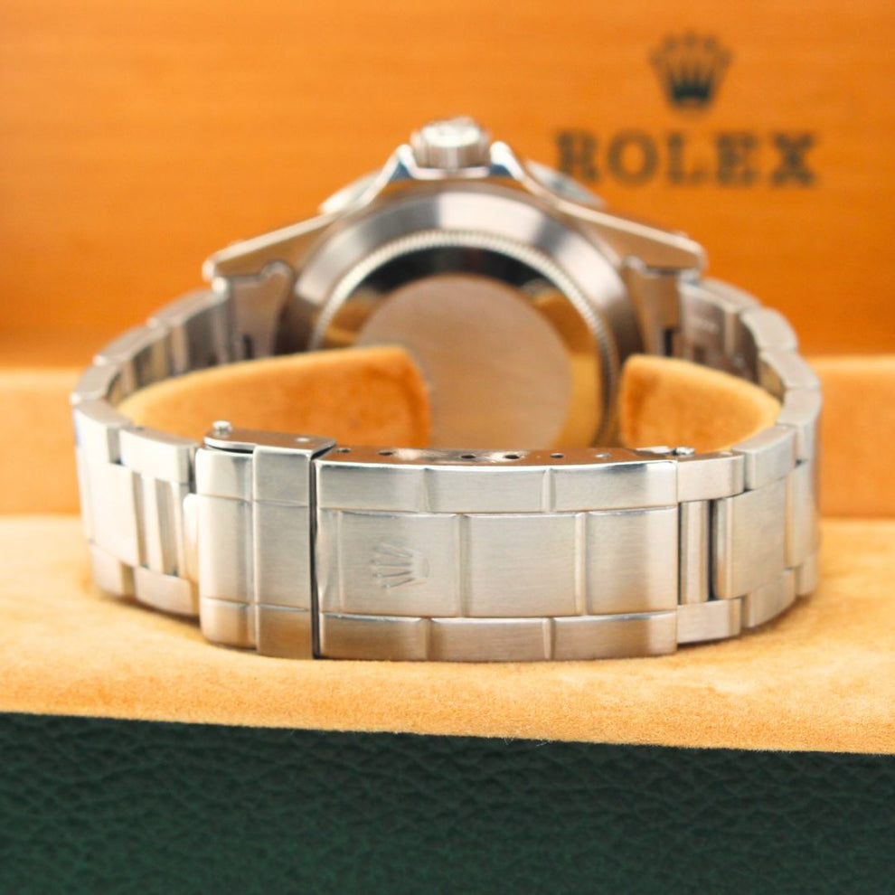Rolex Submariner Date 16800 Oyster Bracelet Black Dial Stainless Steel 1979 Pristine Condition Bidirectional Rotating 40 Mm - product image from Im...