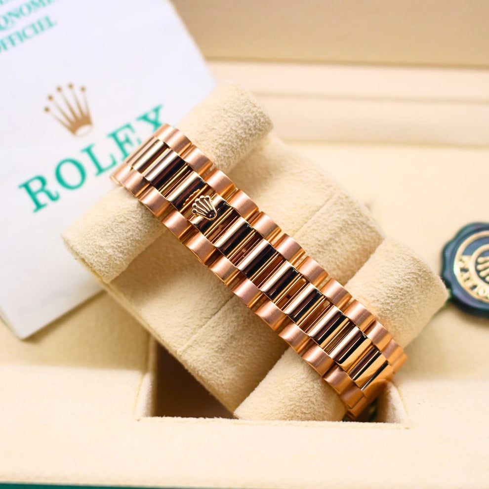 Rolex Day Date 118235 President Bracelet Brown Dial Rose Gold 2002 Good Condition Fluted Bezel 36mm Mechanical Watch - product image from Imperial Time ...