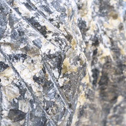 Labradorit Naturkristall Himalaya 3855 Naturmineral Sammlerstück Vitrinenobjekt Geologisches Interesse