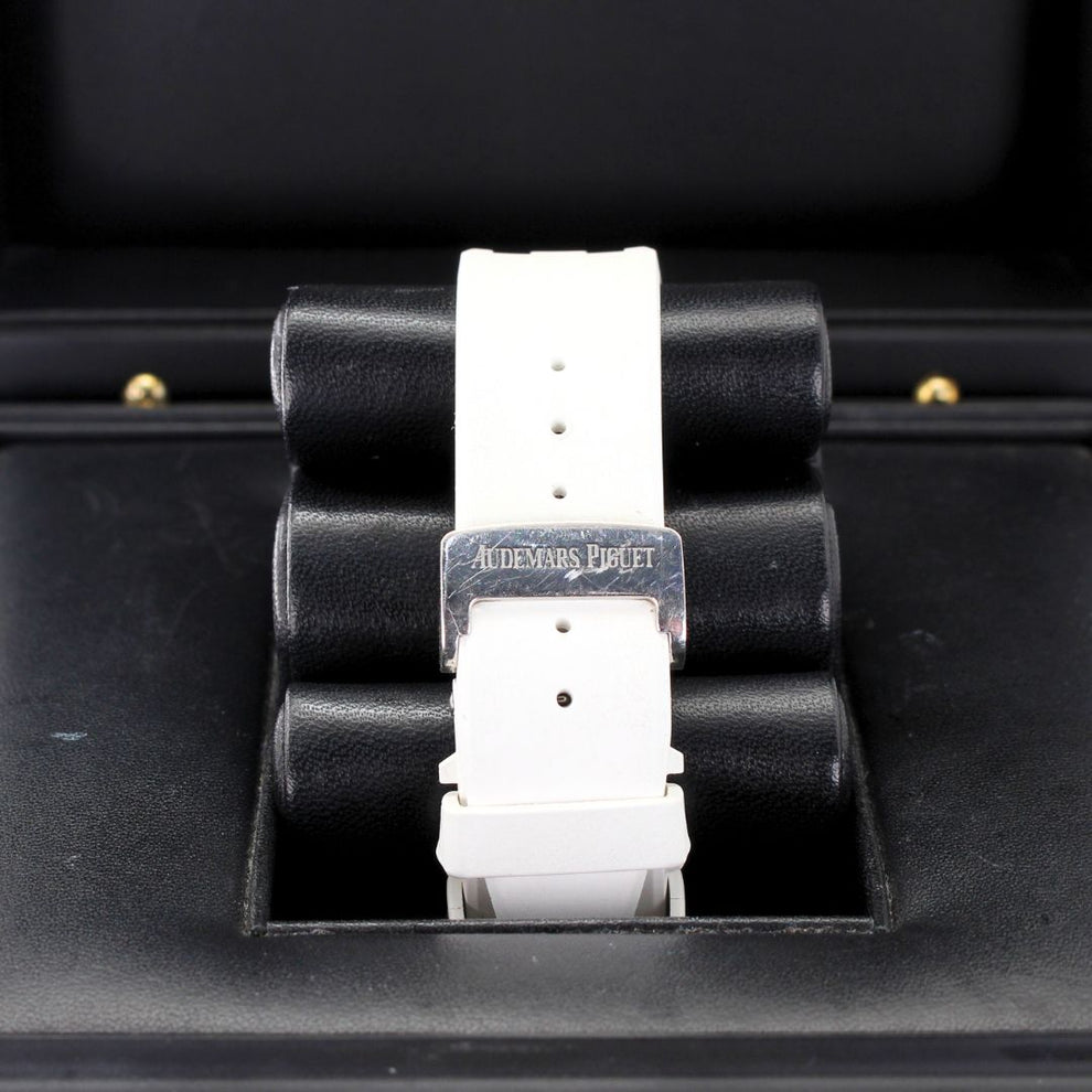 nan audemars piguet 26283st oo d010ca 01 royal oak offshore white dial rubber strap - product image from Imperial Time UK Ltd
