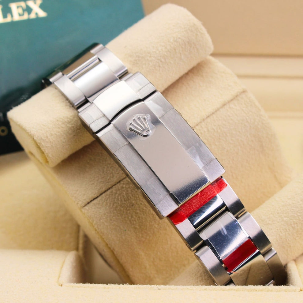 Rolex Datejust 41 126334 Oyster Bracelet Black Dial Stainless Steel 2022 Pristine Condition Fluted Bezel 41 Mm Mechanical Watch - product image from Impe...