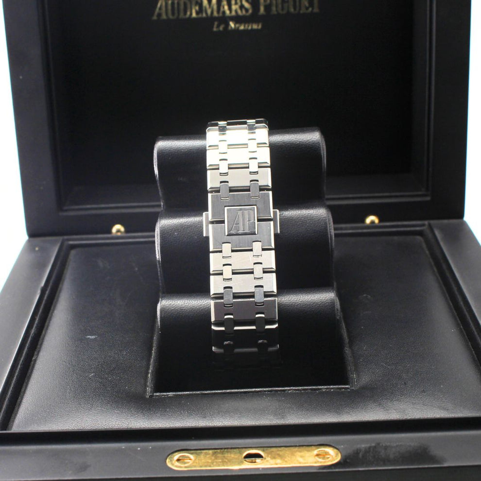 nan audemars piguet royal oak 26320st oo 1220st 01 black dial 2015 - product image from Imperial Time UK Ltd