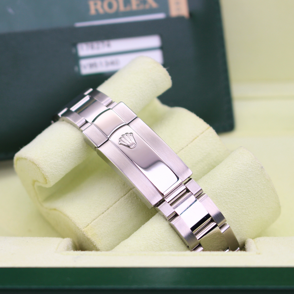 Rolex Datejust 31 178274 Oyster Bracelet White Dial Stainless Steel 2010 Pristine Condition Fluted Bezel 31 Mm Mechanical Watch - product image from Impe...