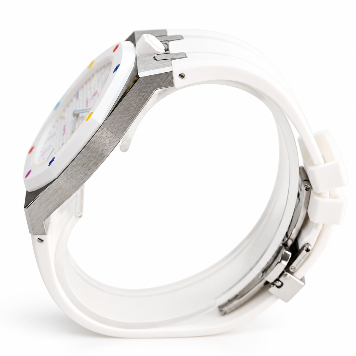 Swatch x Audemars Piguet Royal Pop HUIT BLANC SSX03W100N with metal case and white rubber strap – product view 8