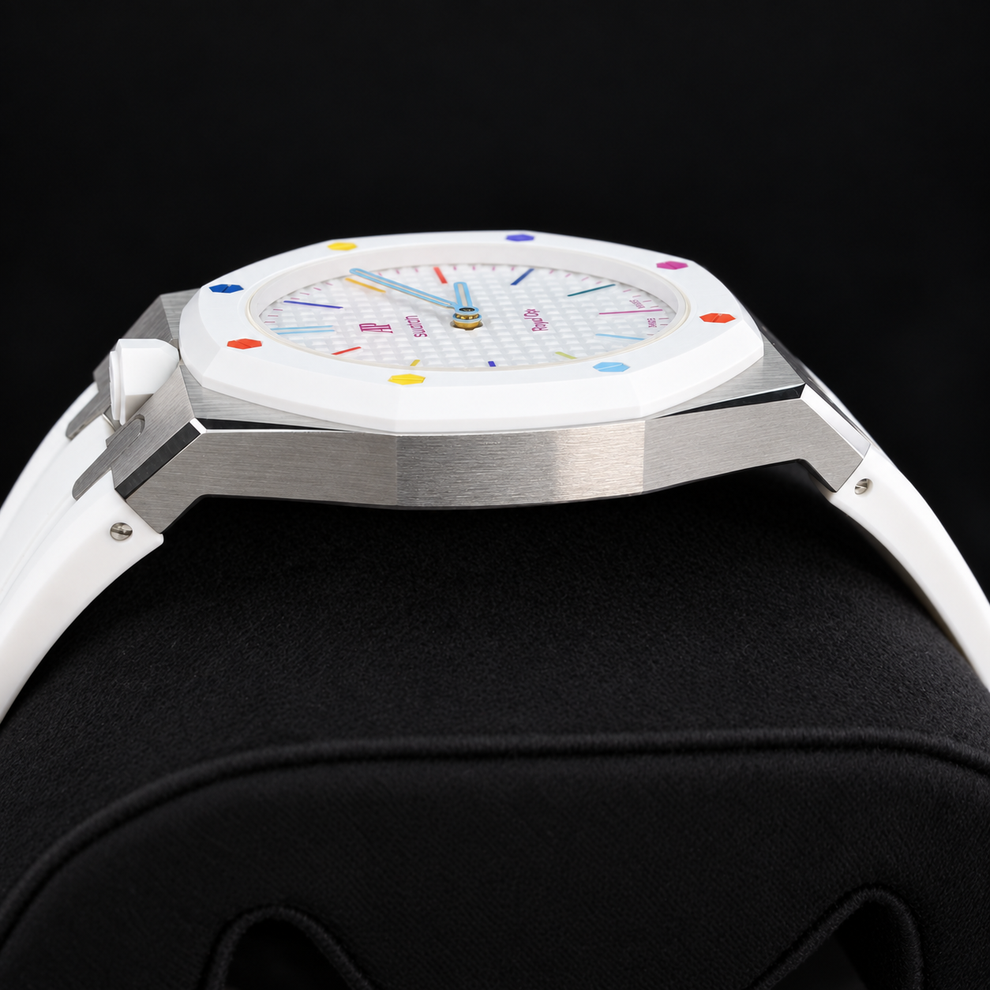 Swatch x Audemars Piguet Royal Pop HUIT BLANC SSX03W100N with metal case and white rubber strap – product view 10