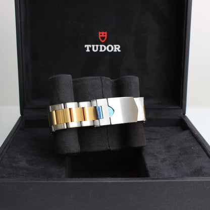 2022 Tudor Black Bay GMT S&G 79833MN automatic GMT watch
