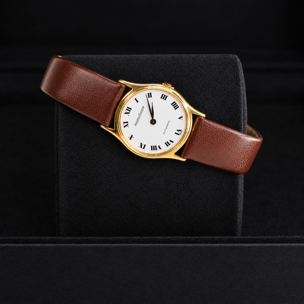 Jaeger-LeCoultre 8000-21 brown leather strap and yellow gold case