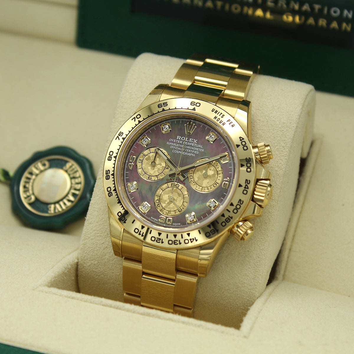 Rolex Daytona 116508 40 mm yellow gold case and Tahitian mother-of-pearl diamond dial