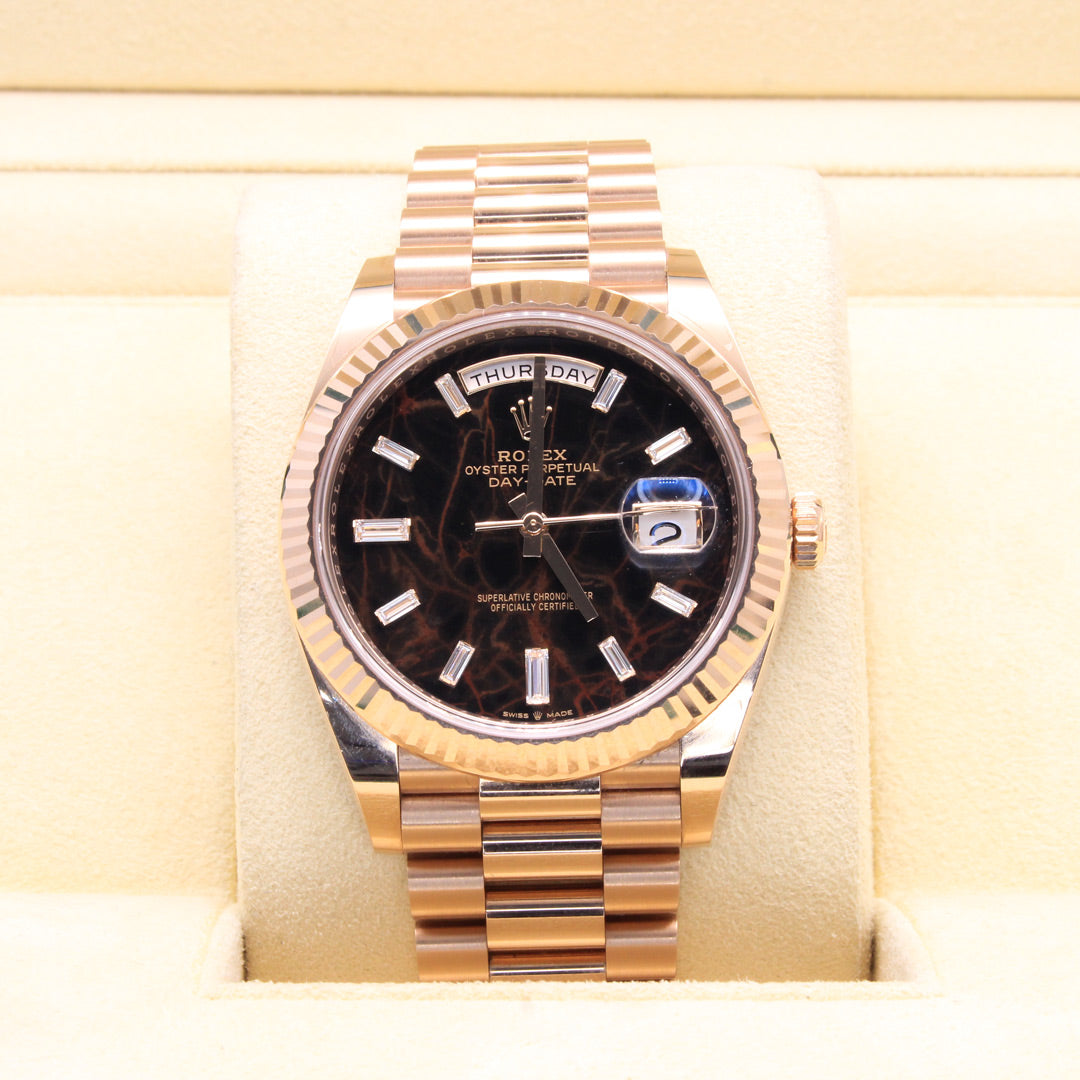 Rolex Day-Date 40 228235 Eisenkiesel Dial Rose Gold 2022 Full Set President Bracelet 2022 Unworn Condition Mechanical Luxury Watch