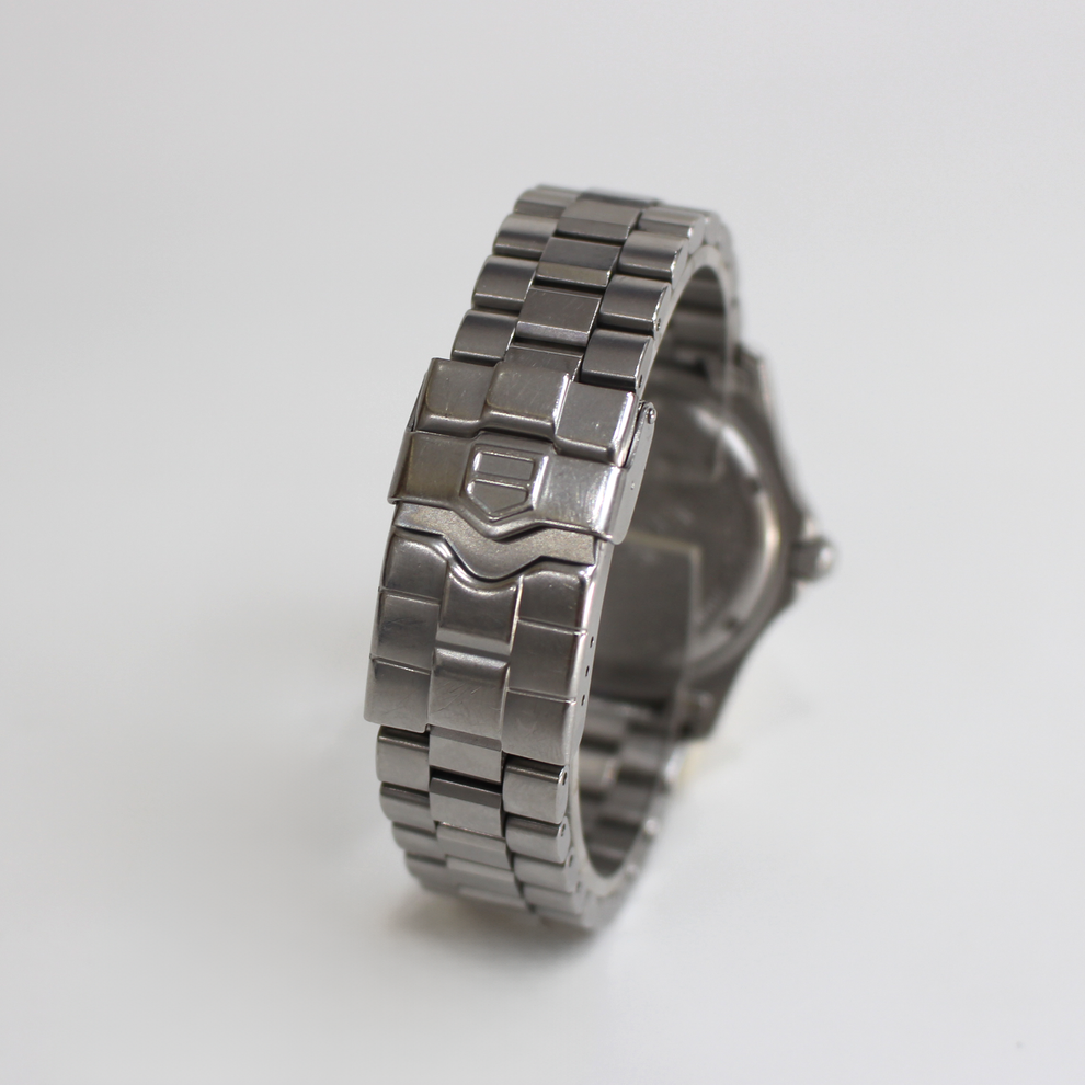 TAG Heuer 2000 Professional WK1110-0 Black Dial 38mm Stainless Steel Quartz Watch