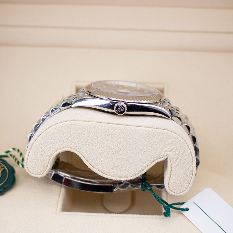 Rolex DateJust 41 126334 Black Diamond Dial Jubilee Bracelet 2022