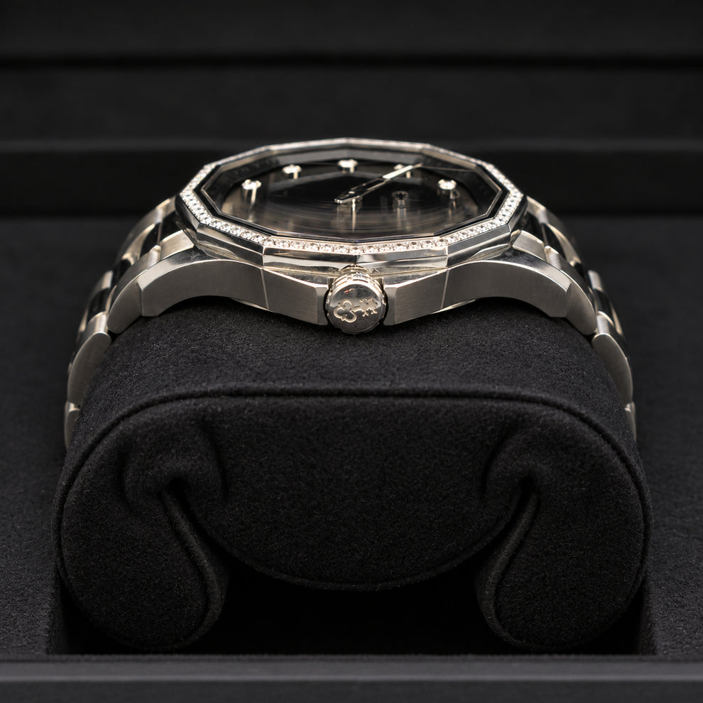 Corum Admiral's Cup Legend 38 blue-dial automatic watch with diamond-set bezel