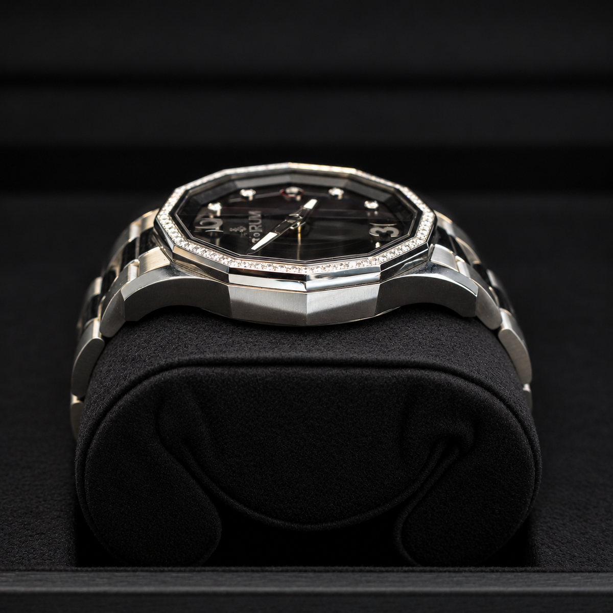 Corum Admiral's Cup Legend 38 pre-owned luxury watch with blue dial