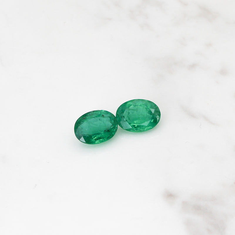 2 Emerald Stone Set 8CT (4CT Per Stone) - Cushion Cut