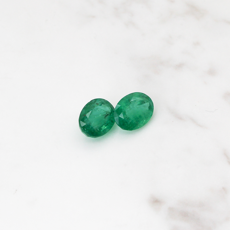 2 Emerald Stone Set 8CT (4CT Per Stone) - Cushion Cut